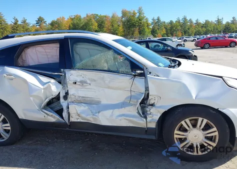 2015 Cadillac Srx Luxury Collection из США, поврежденный, VIN 3GYFNEE37FS557317